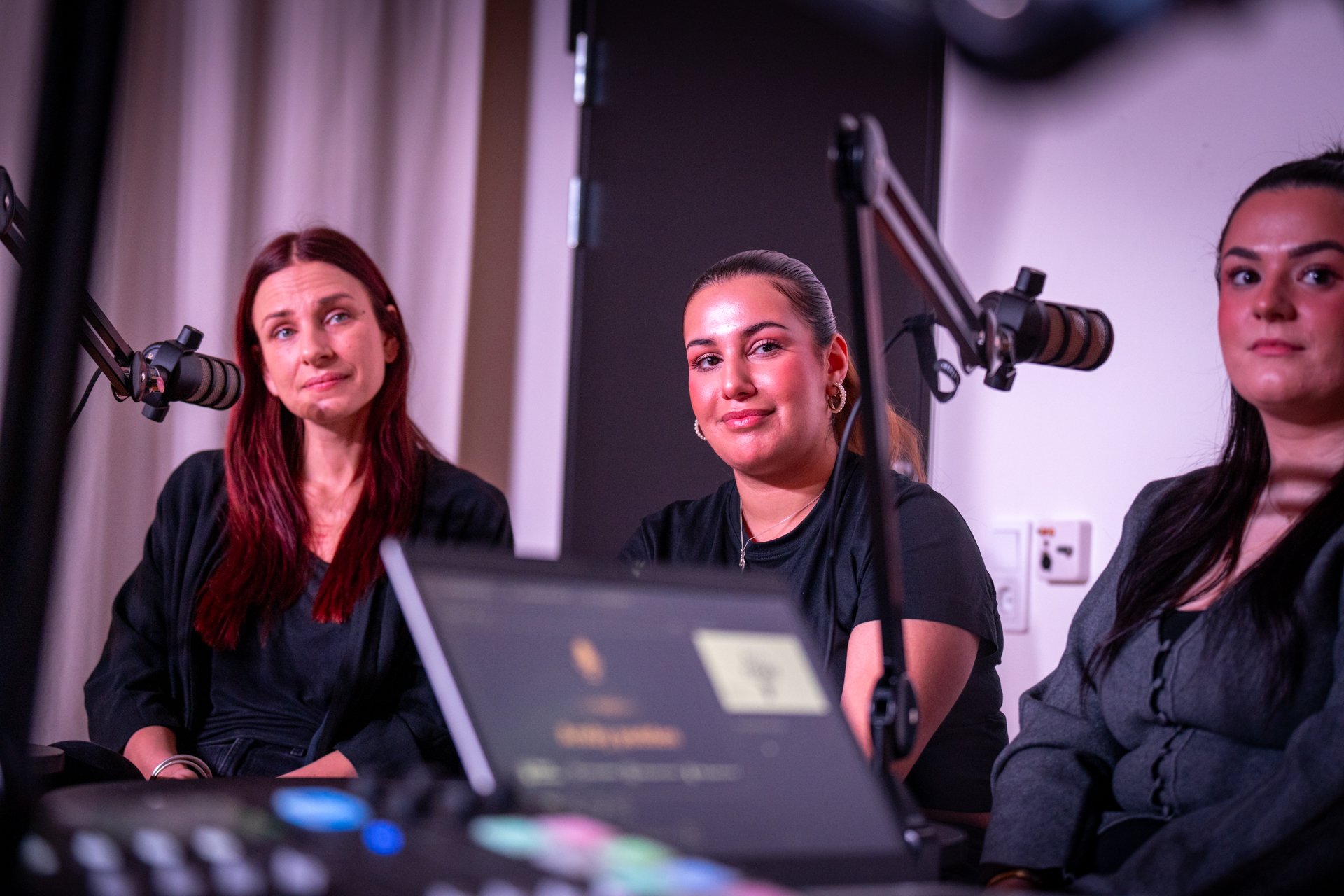 Live-podcast med Araby-podden-web-Fotograf Per Bille-20250206AAA01892