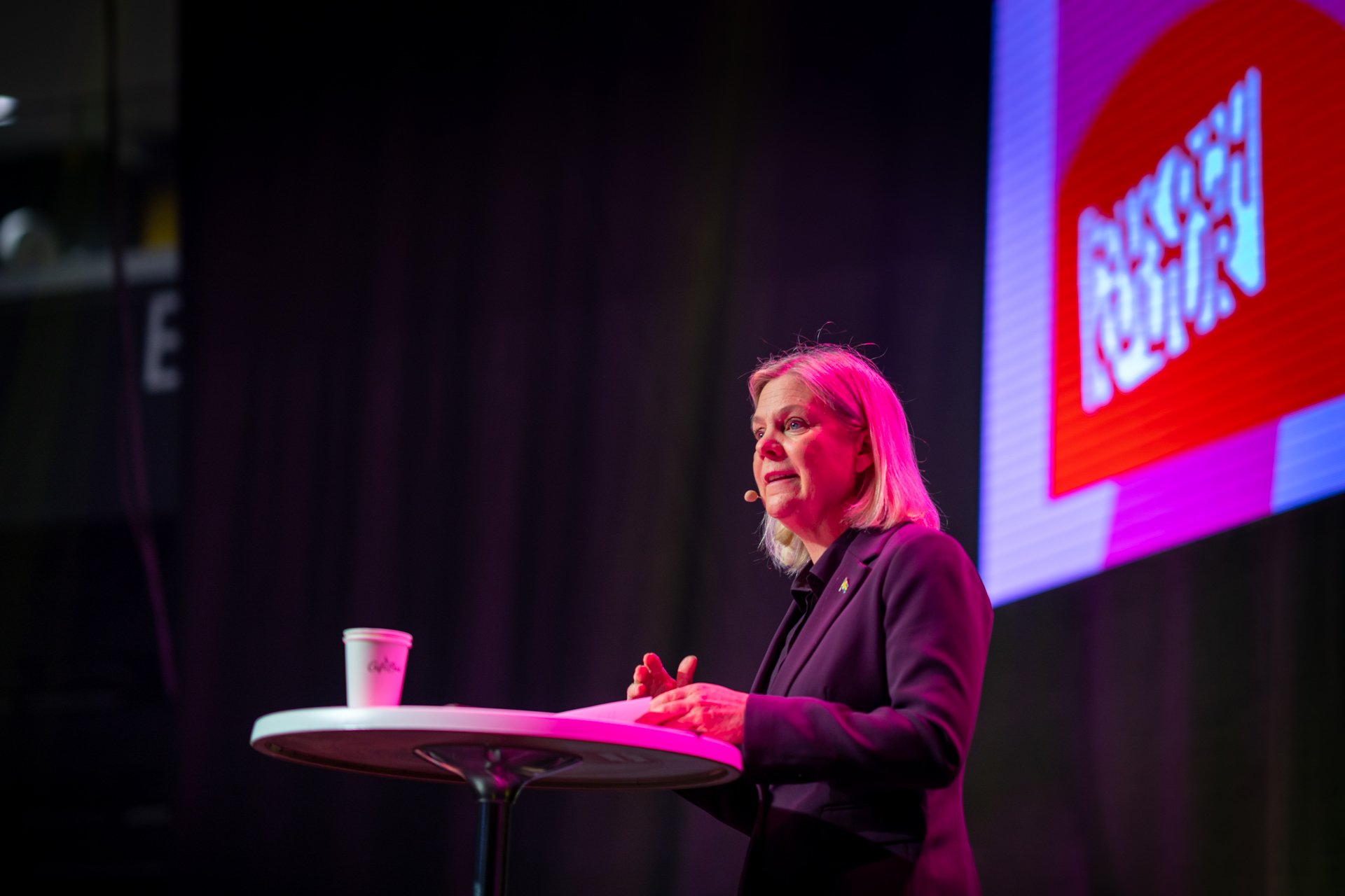 Ulf Dernevik möte Magdalena Andersson-web-Fotograf Per Bille-20250207AAA03631